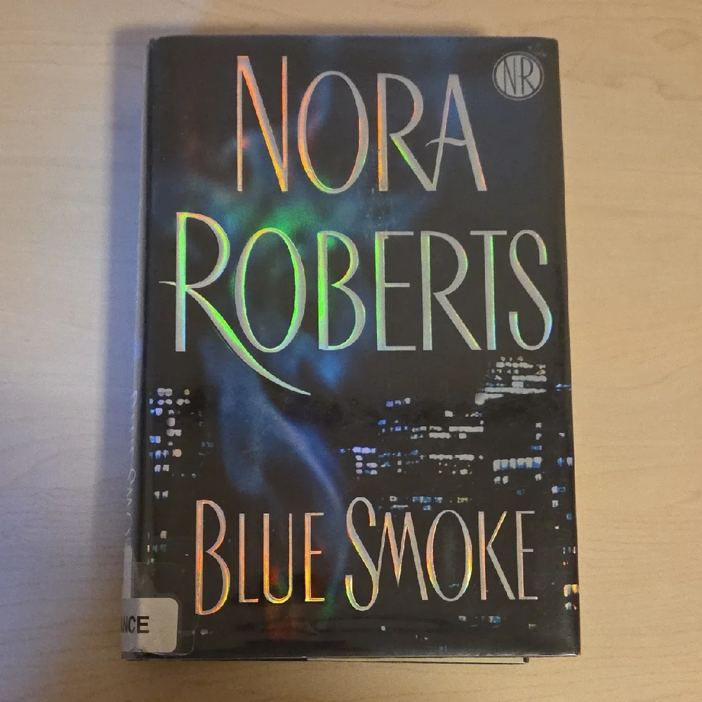 Blue Smoke by Nora Roberts - Picture 1 of 2
